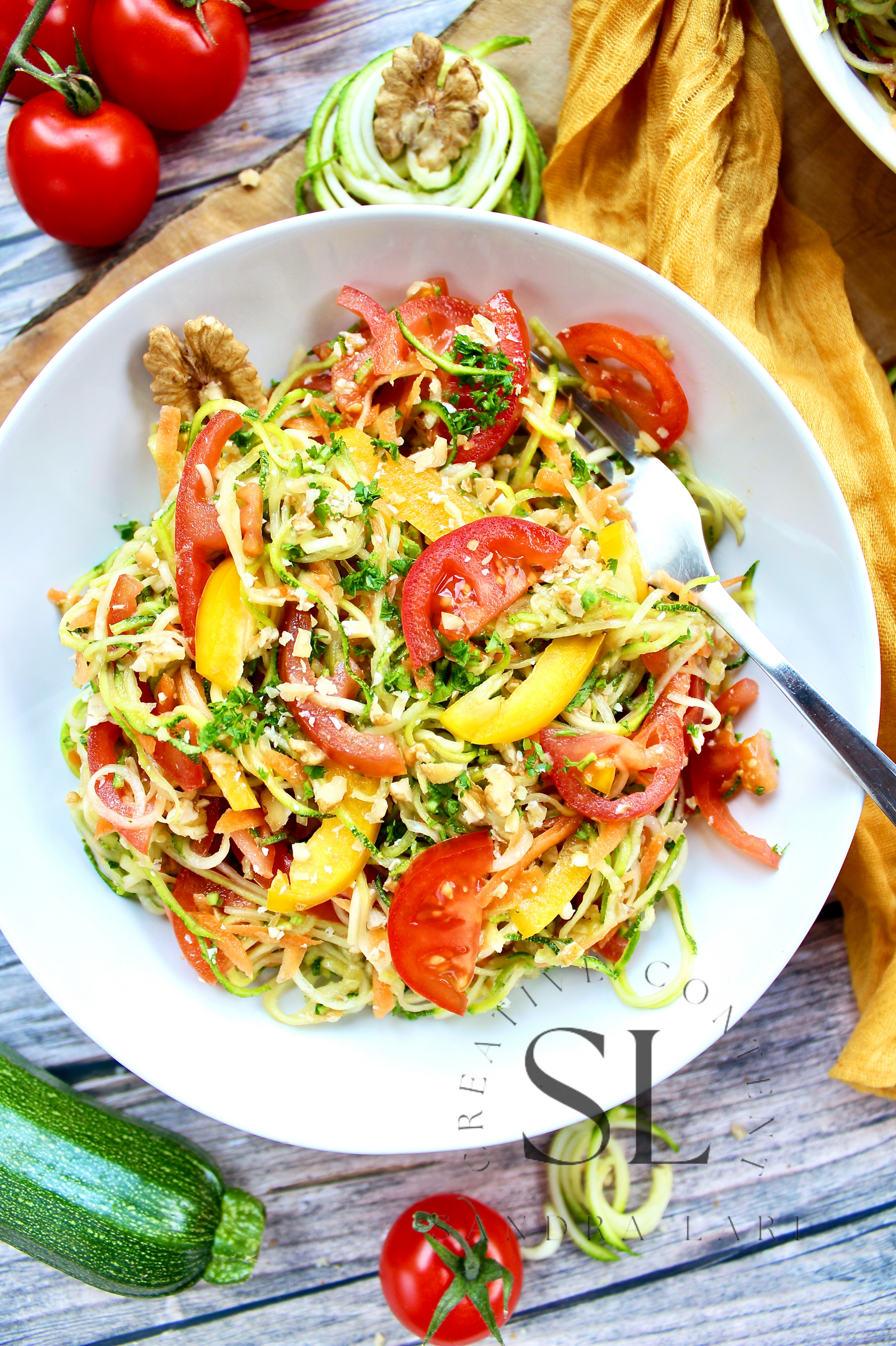 Raw Zucchini Spaghetti Salad - Set 1 of 3