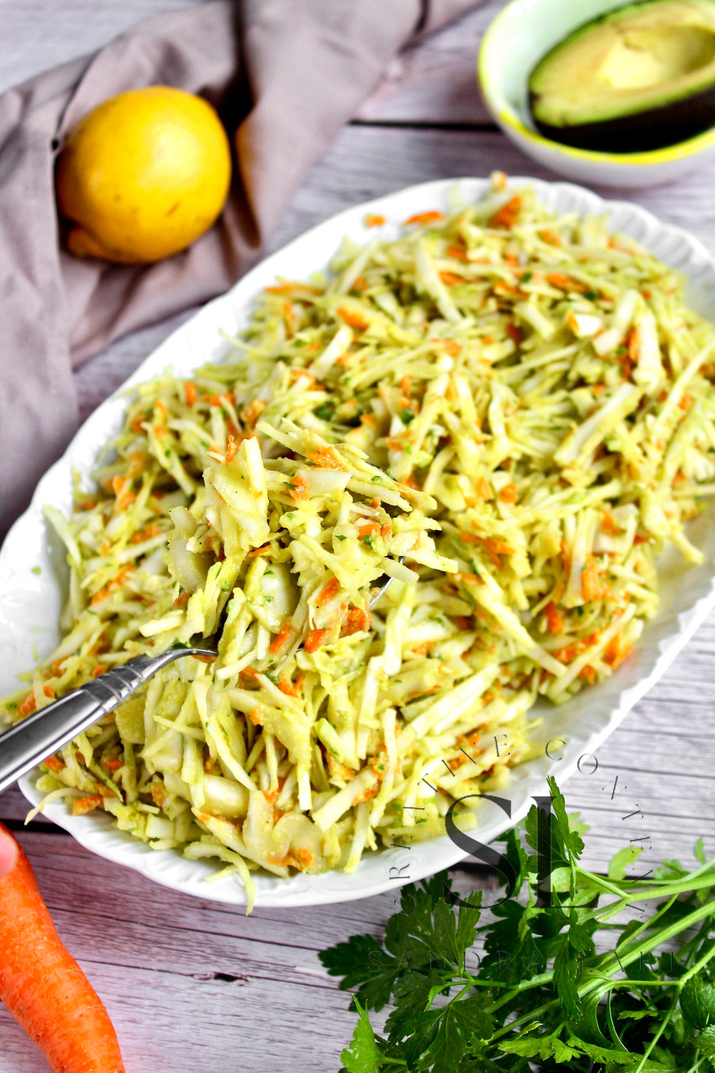 Creamy Avocado & Garlic Coleslaw - Set 1 of 4