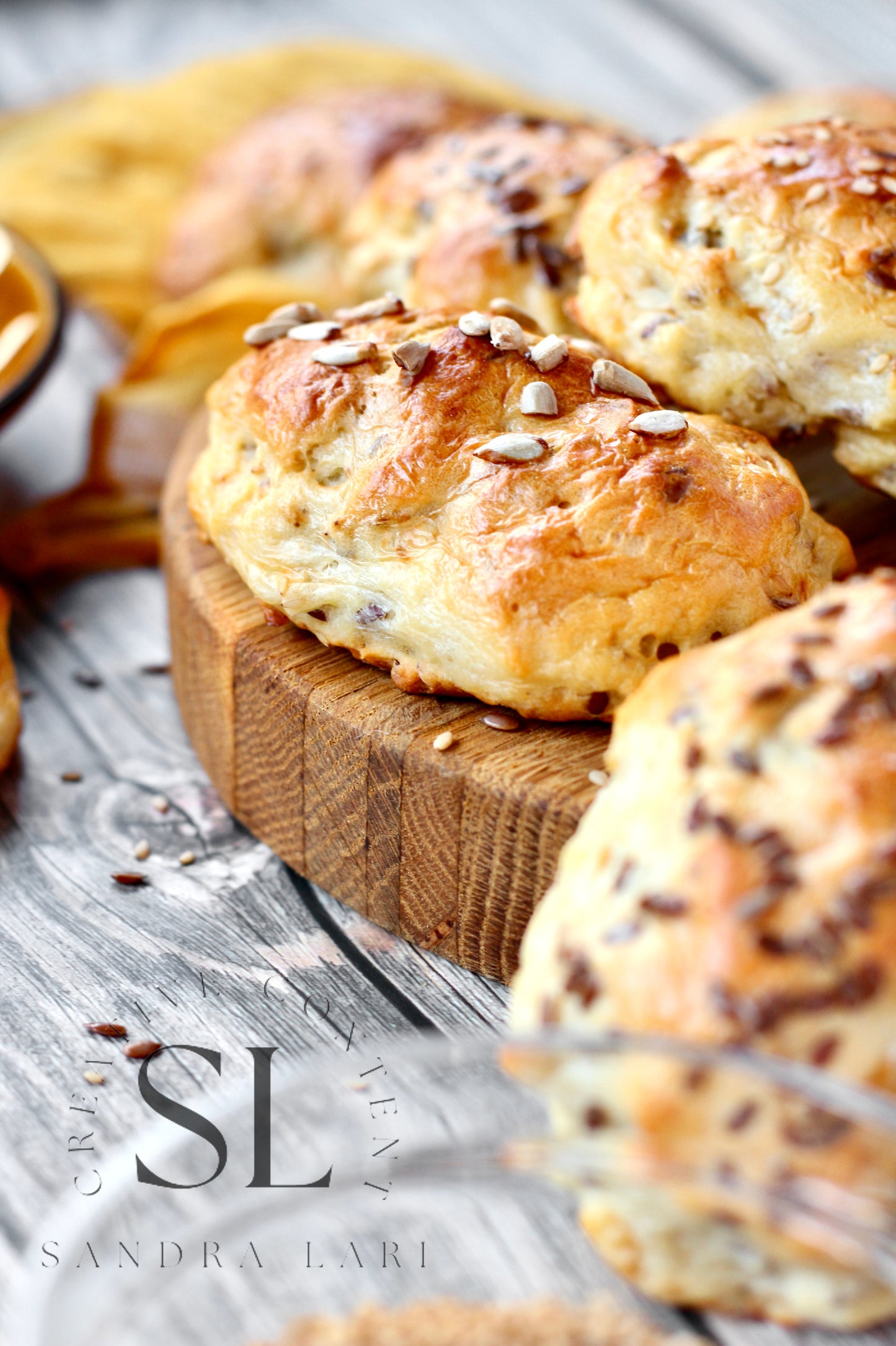 Rustic No Yeast Bread Mini Rolls - Set 4 of 4