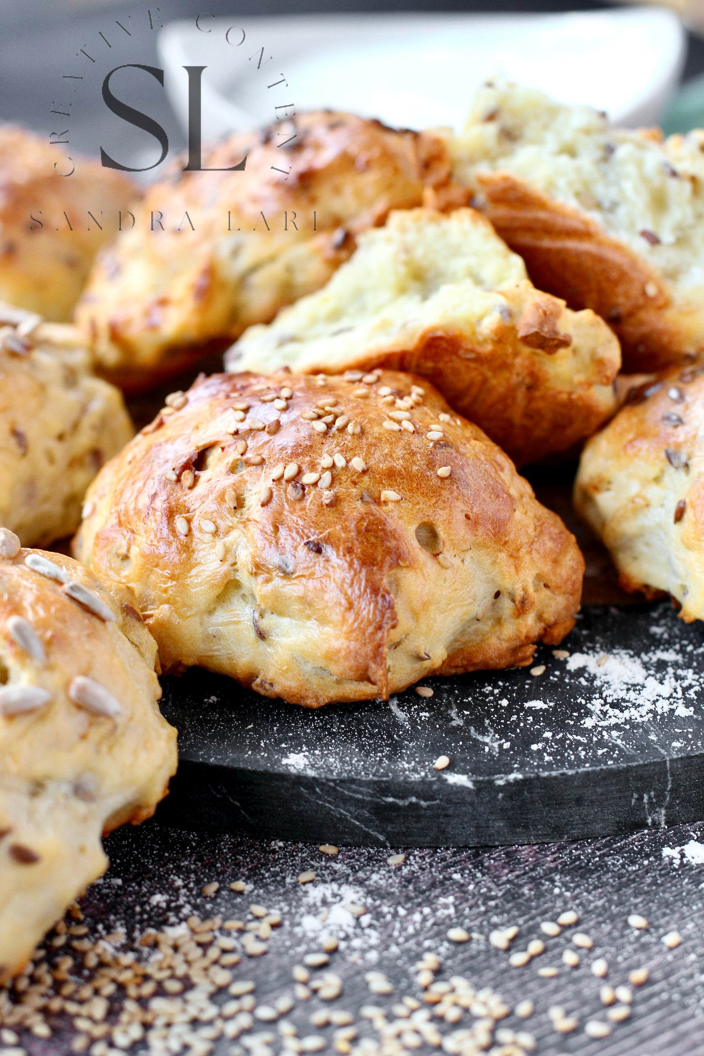 Rustic No Yeast Bread Mini Rolls - Set 2 of 4