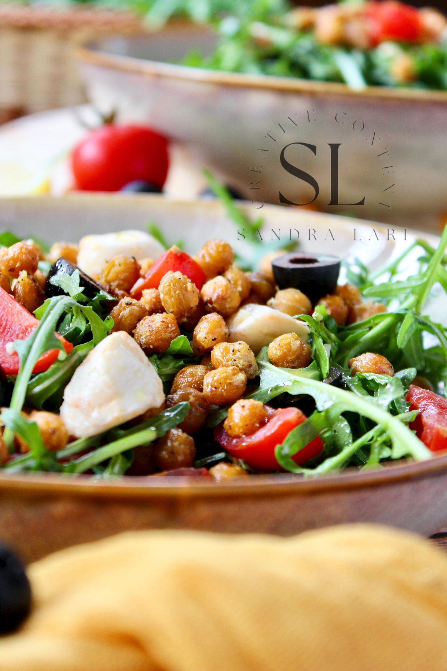 Caprese Arugula Salad with Roasted Chickpeas - Set 2 of 4