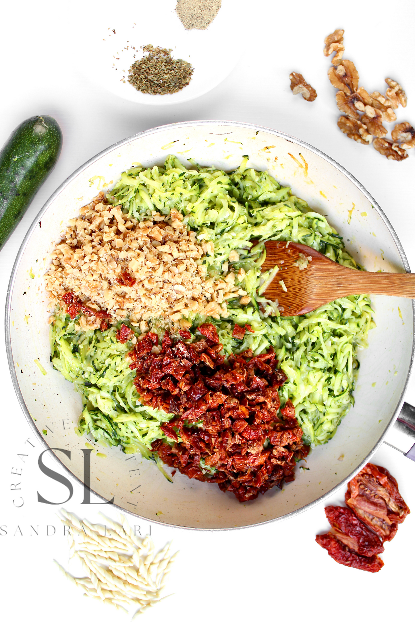 Vegan Pasta with Zucchini, Dry Tomatoes and Walnuts - Set 3 of 3