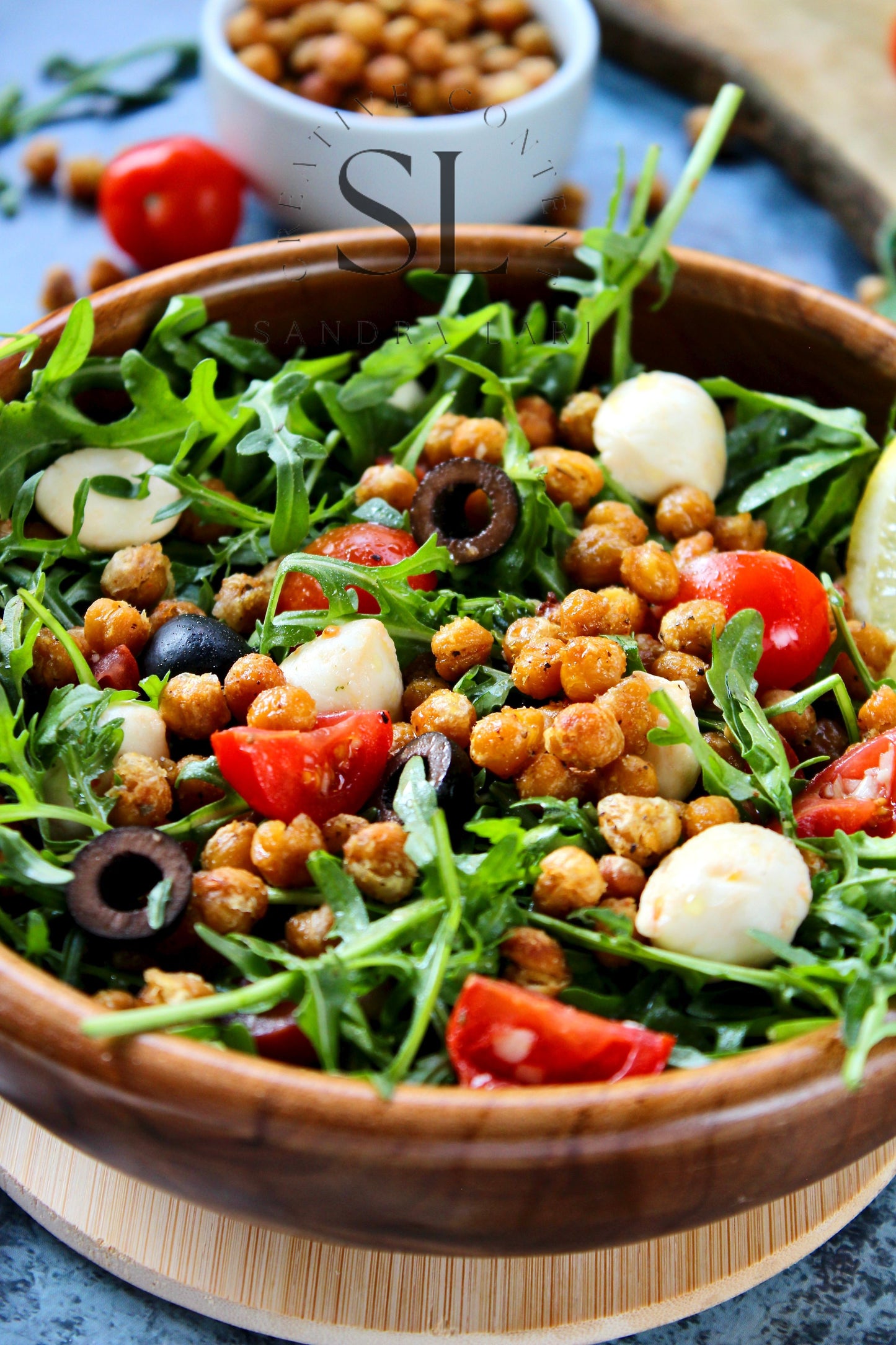 Caprese Arugula Salad with Roasted Chickpeas - Set 3 of 4