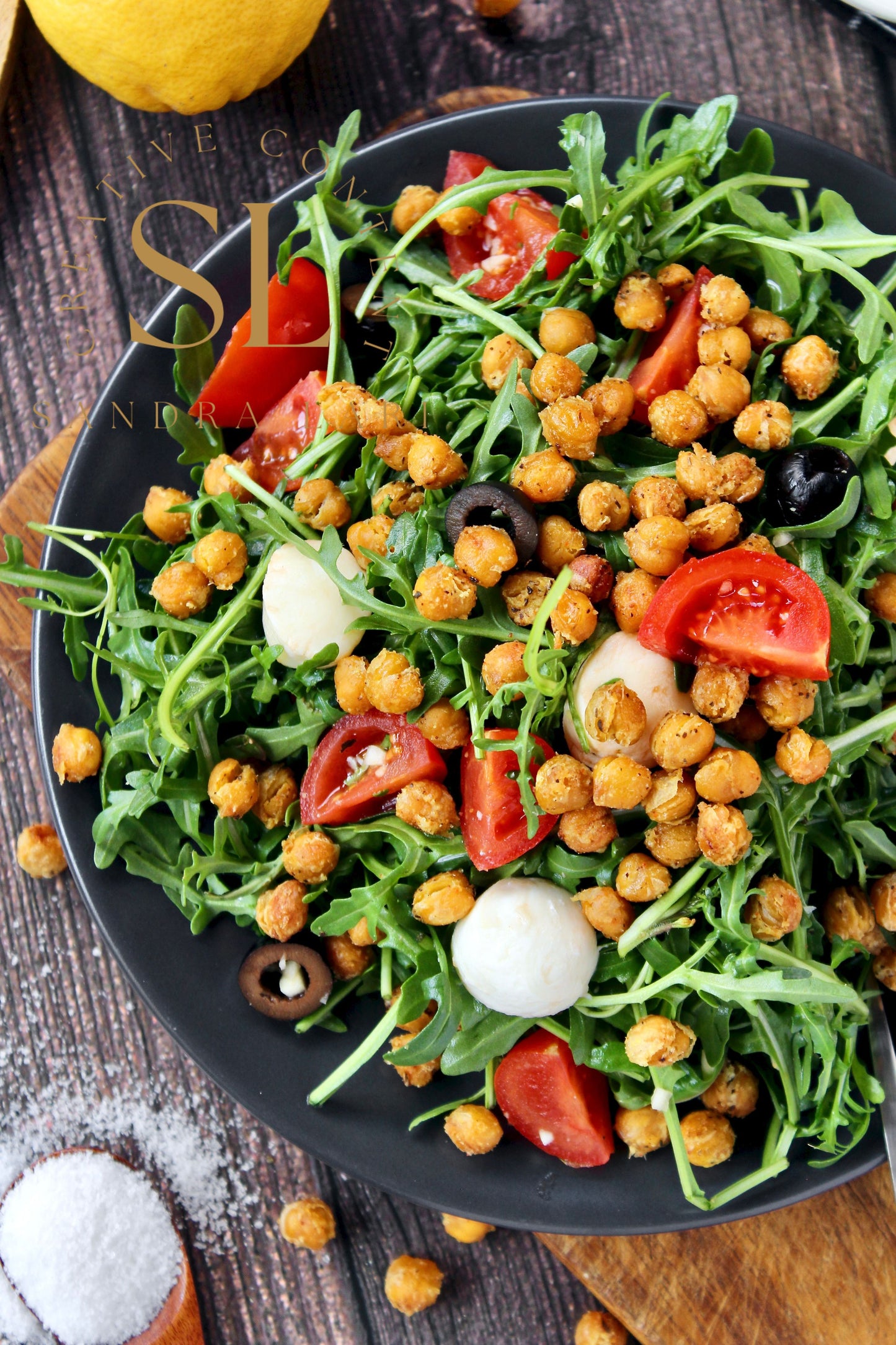 Caprese Arugula Salad with Roasted Chickpeas - Set 1 of 4