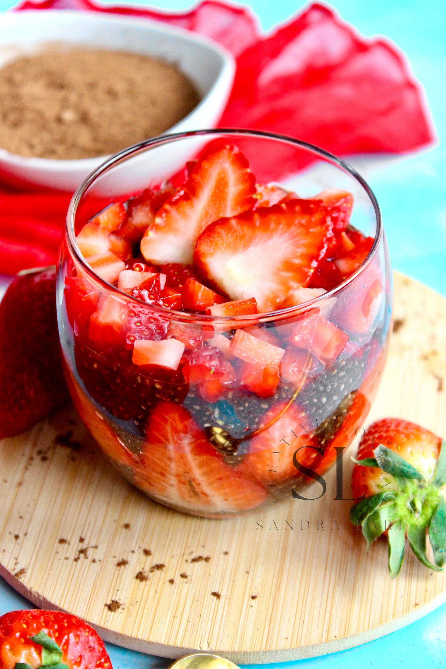 Raw Strawberry & Carob Chia Pudding - Set 1 of 3