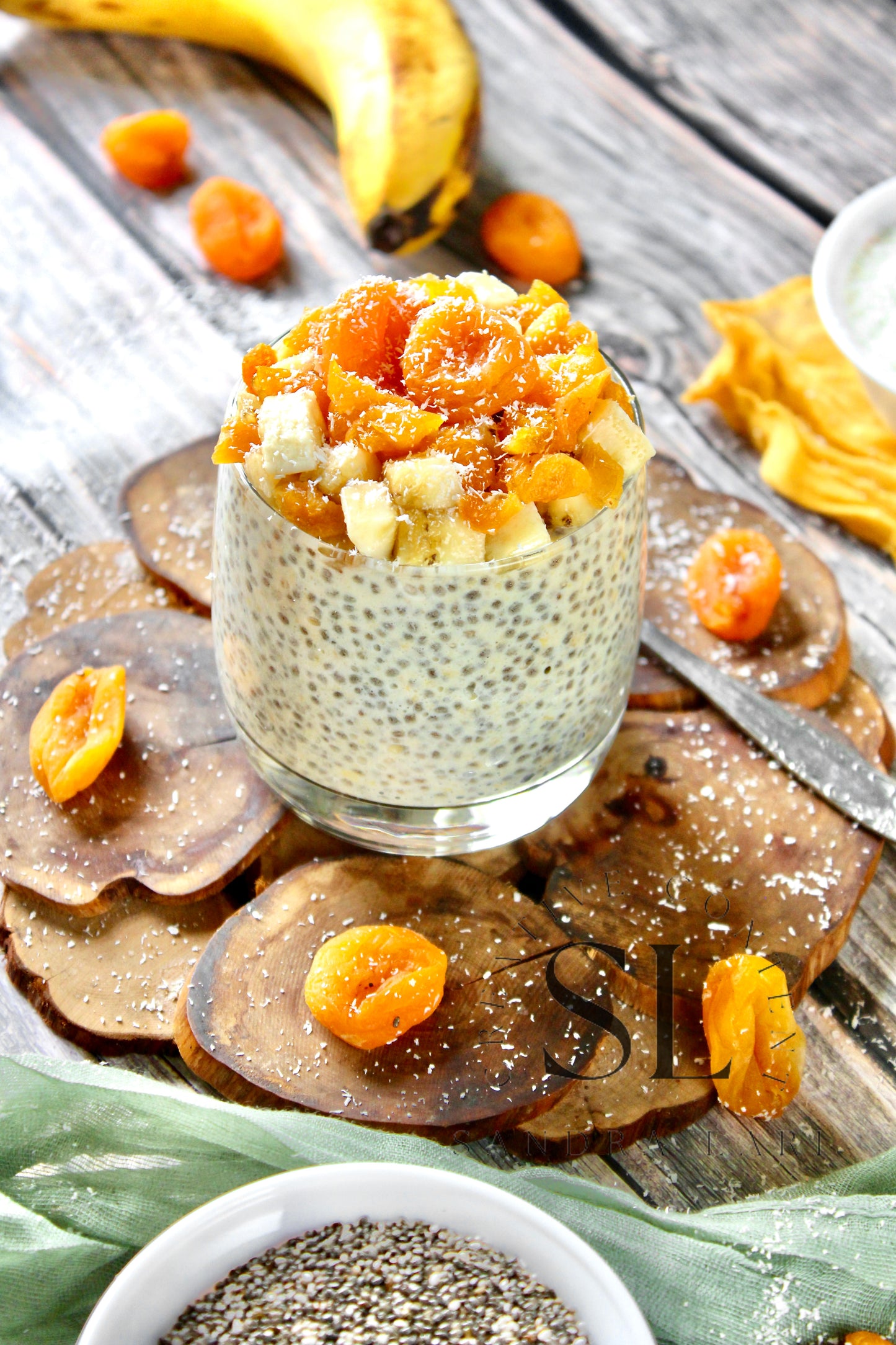 Dried Apricot Chia Pudding - Set 3 of 3